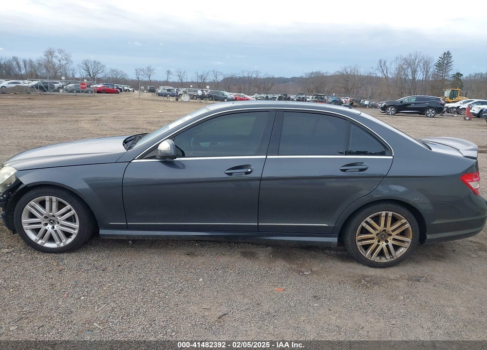 2009 MERCEDES-BENZ C 300 VIN: WDDGF81X09F246960