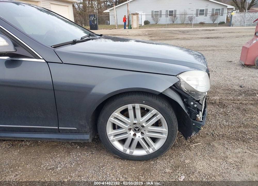 2009 MERCEDES-BENZ C 300 VIN: WDDGF81X09F246960