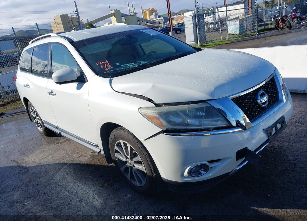 2015 NISSAN PATHFINDER SL VIN: 5N1AR2MN8FC653562