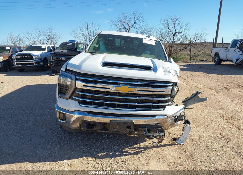 2024 CHEVROLET SILVERADO 2500HD 4WD STANDARD BED LTZ VIN: 1GC4YPEY5RF172262