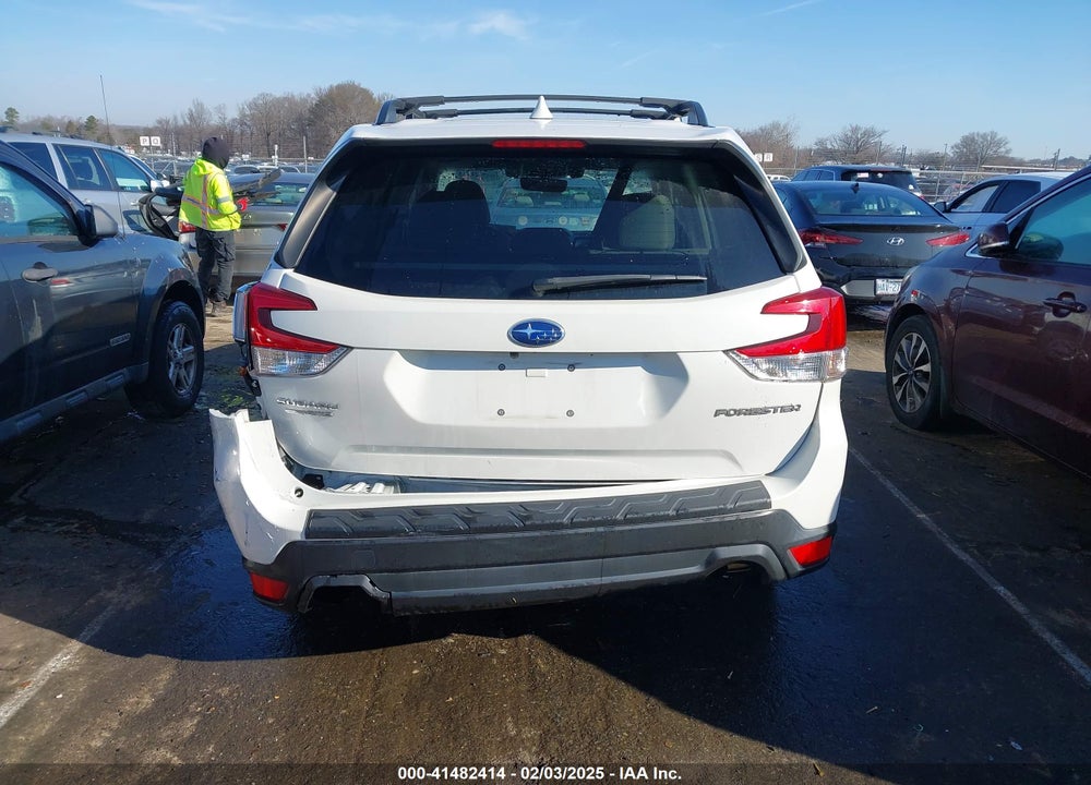 2020 SUBARU FORESTER VIN: JF2SKAJC1LH591836