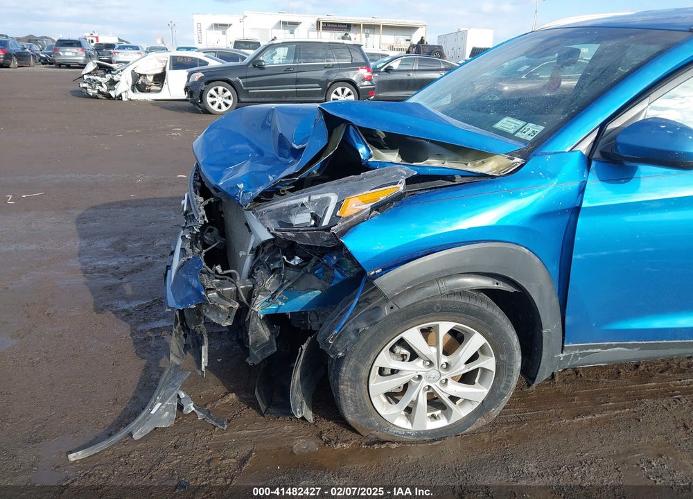 2020 HYUNDAI TUCSON VIN: KM8J3CA41LU262150