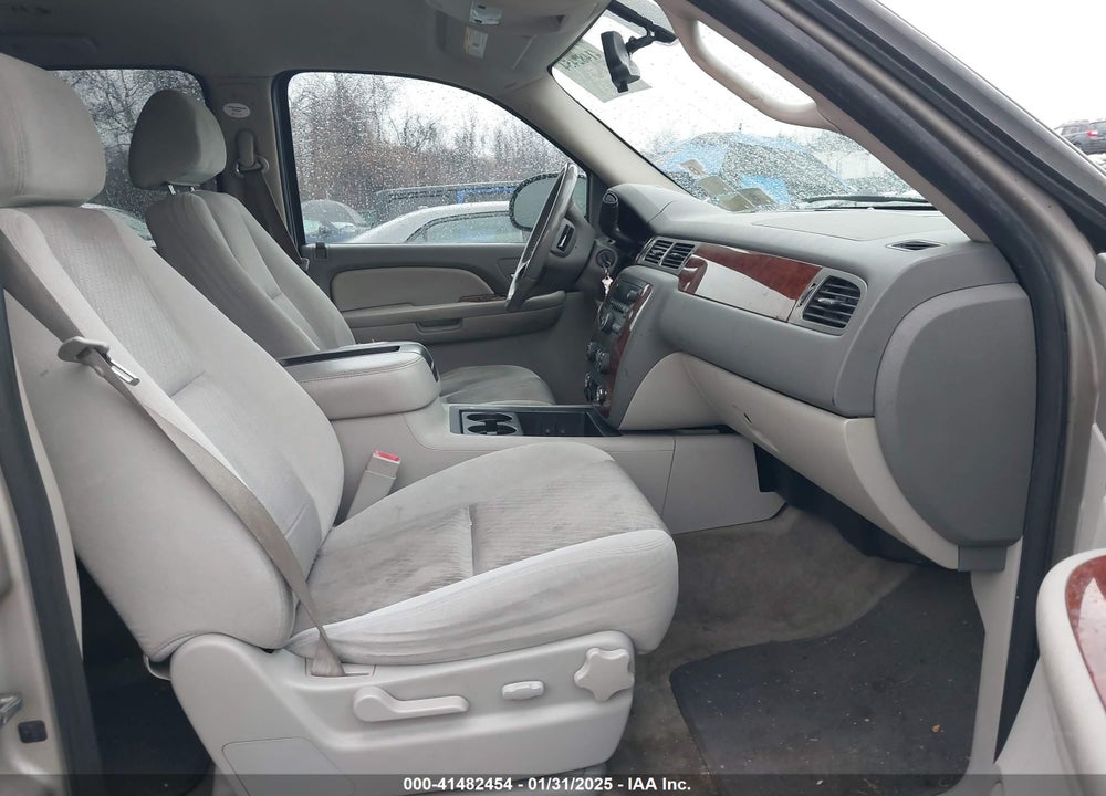 2009 CHEVROLET TAHOE LT1 VIN: 1GNFK23009R227457