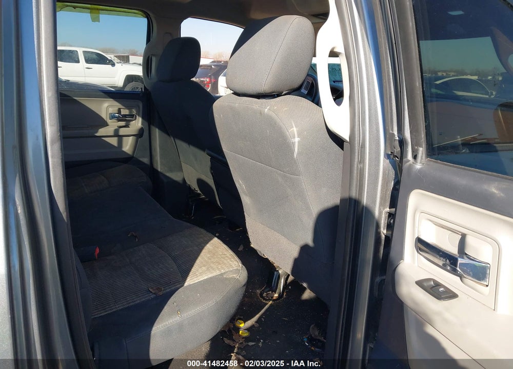 2009 DODGE RAM 1500 VIN: 1D3HB18P89S748623