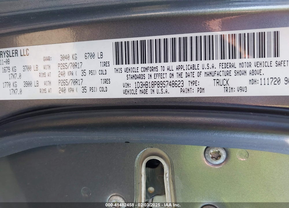 2009 DODGE RAM 1500 VIN: 1D3HB18P89S748623