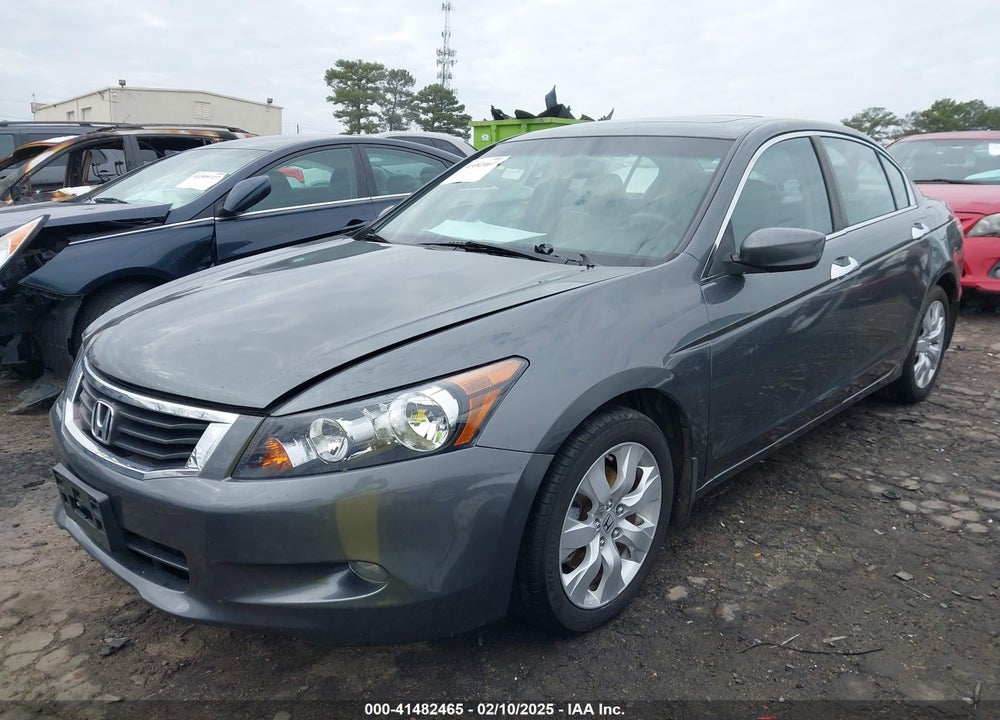 2008 HONDA ACCORD VIN: 1HGCP36818A002158