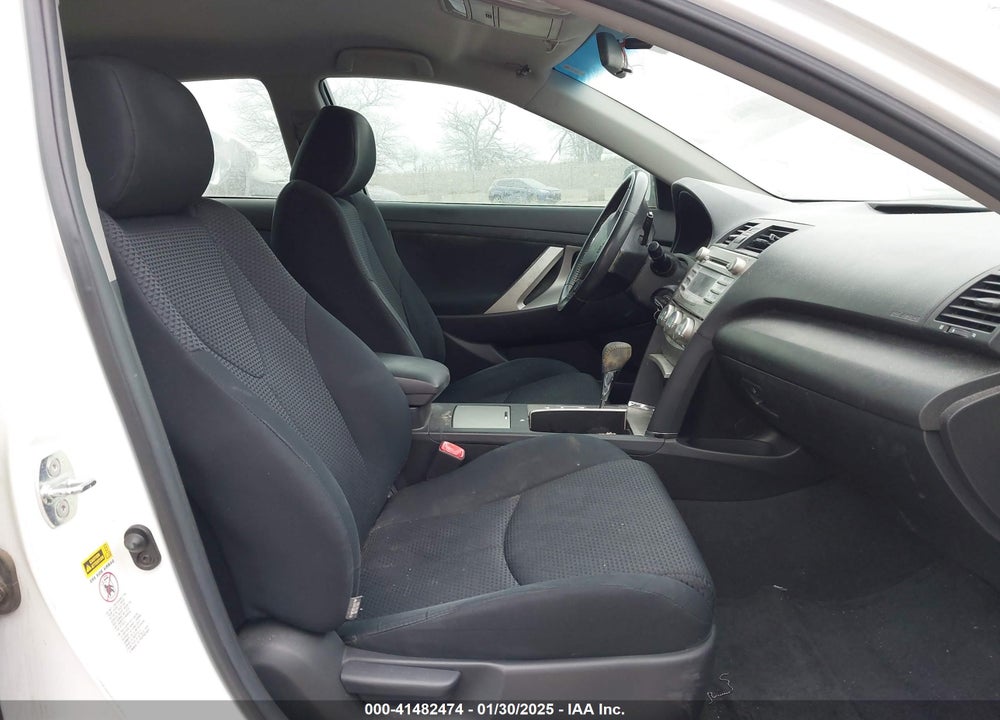 2011 TOYOTA CAMRY SE VIN: 4T1BF3EK0BU647332