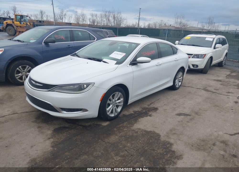 2015 CHRYSLER 200 VIN: 1C3CCCAB7FN659571