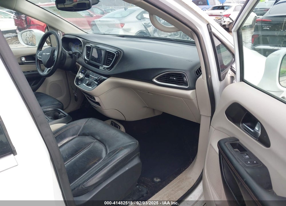 2020 CHRYSLER PACIFICA VIN: 2C4RC1BGXLR176742