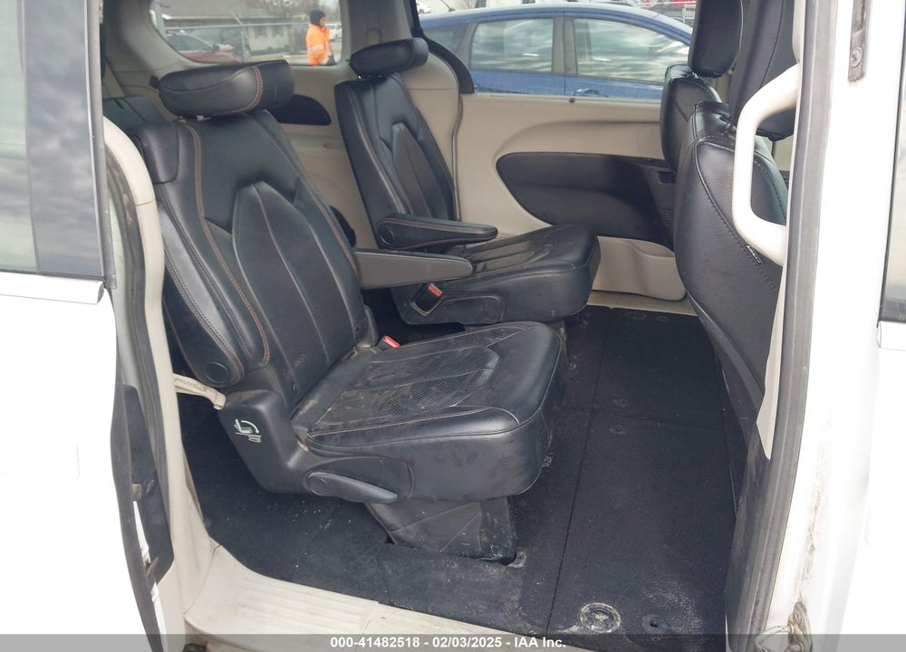 2020 CHRYSLER PACIFICA VIN: 2C4RC1BGXLR176742