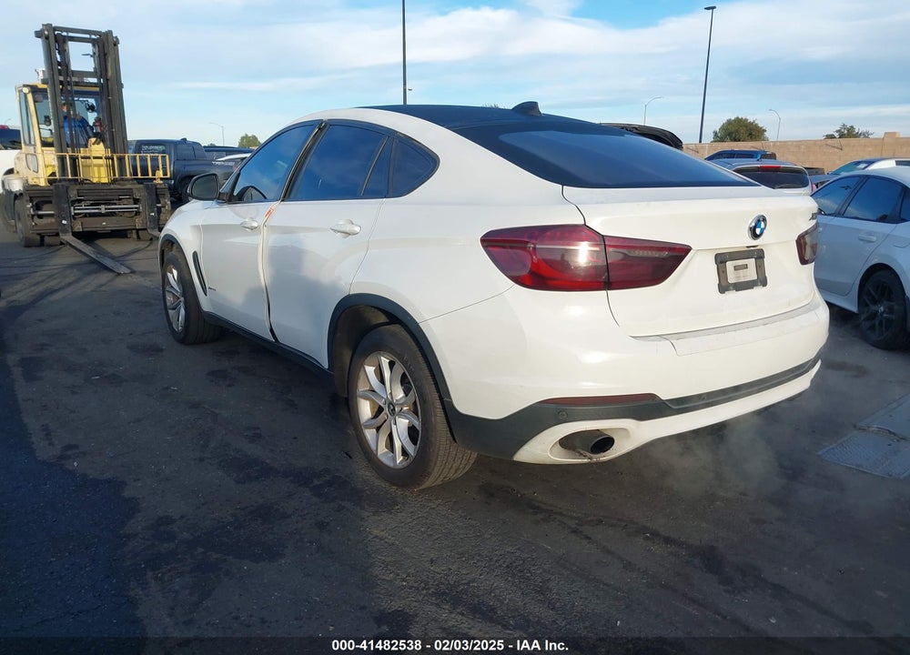 2015 BMW X6 VIN: 5UXKU2C51F0F95452