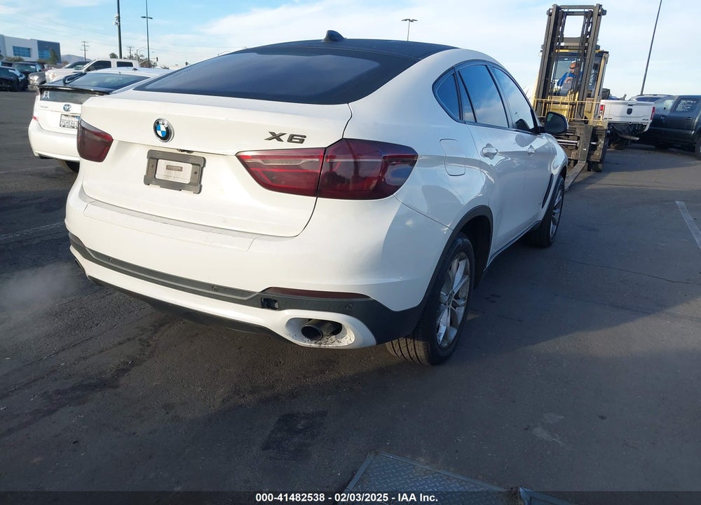 2015 BMW X6 VIN: 5UXKU2C51F0F95452