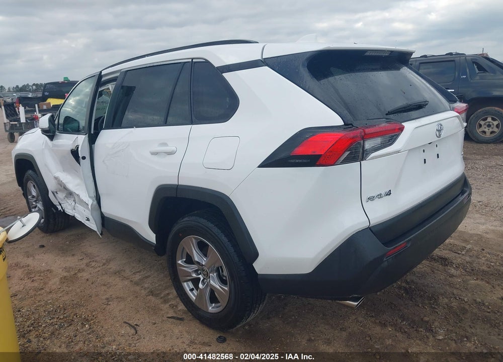 2024 TOYOTA RAV4 XLE VIN: 2T3W1RFV7RW333755