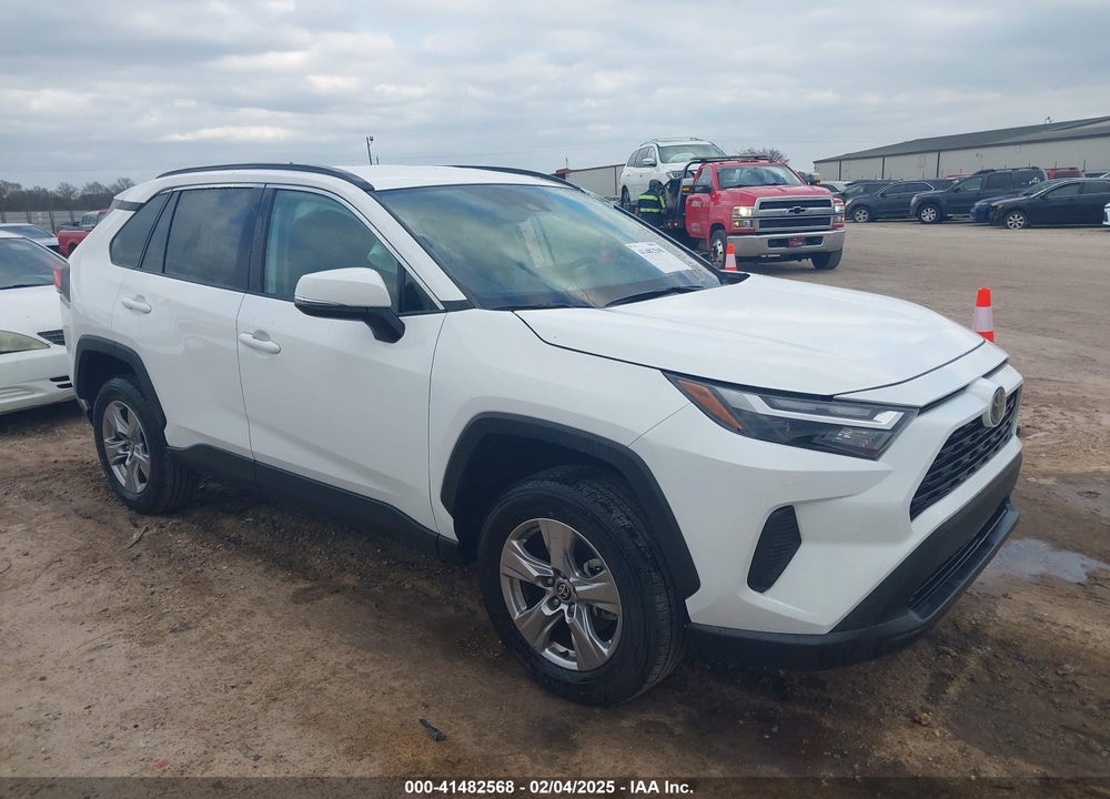 2024 TOYOTA RAV4 XLE VIN: 2T3W1RFV7RW333755