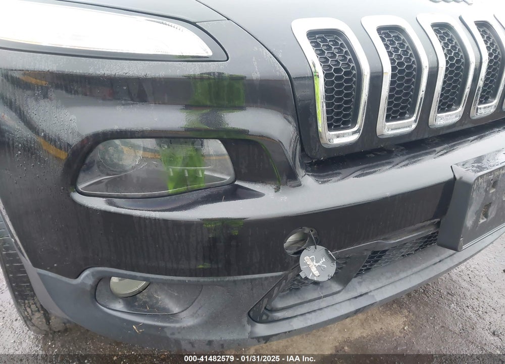 2014 JEEP CHEROKEE LATITUDE VIN: 1C4PJMCB7EW320470