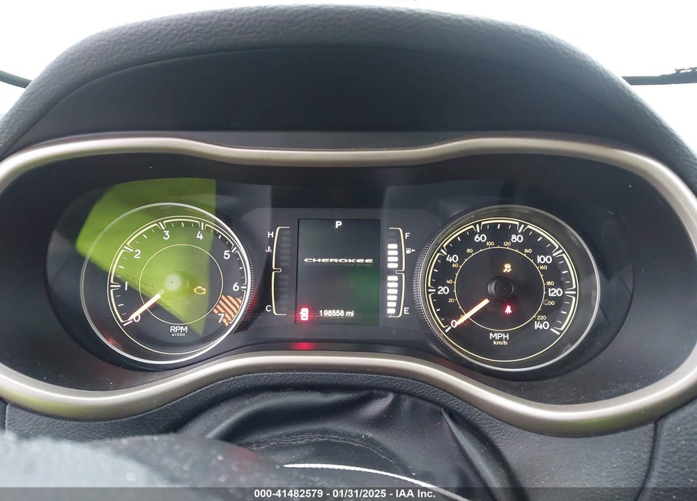2014 JEEP CHEROKEE LATITUDE VIN: 1C4PJMCB7EW320470