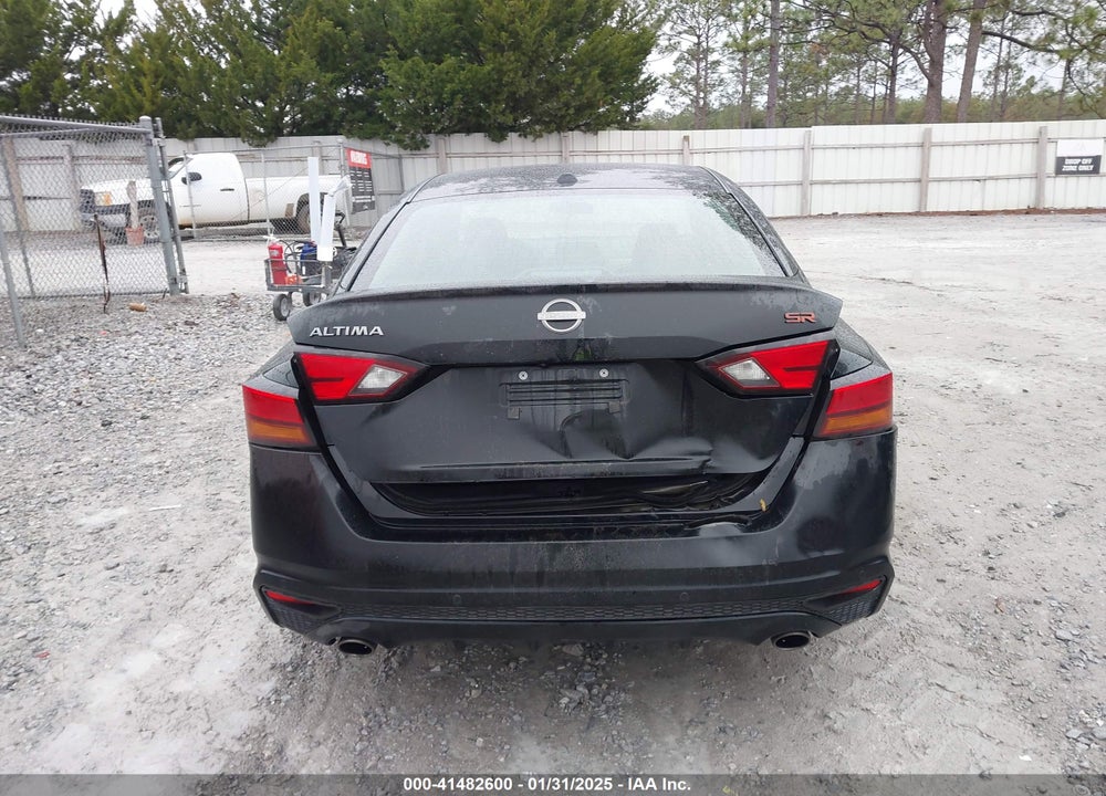 2024 NISSAN ALTIMA SR FWD VIN: 1N4BL4CV5RN377878