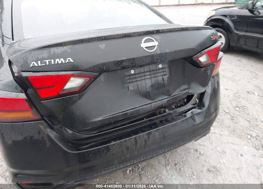 2024 NISSAN ALTIMA SR FWD VIN: 1N4BL4CV5RN377878