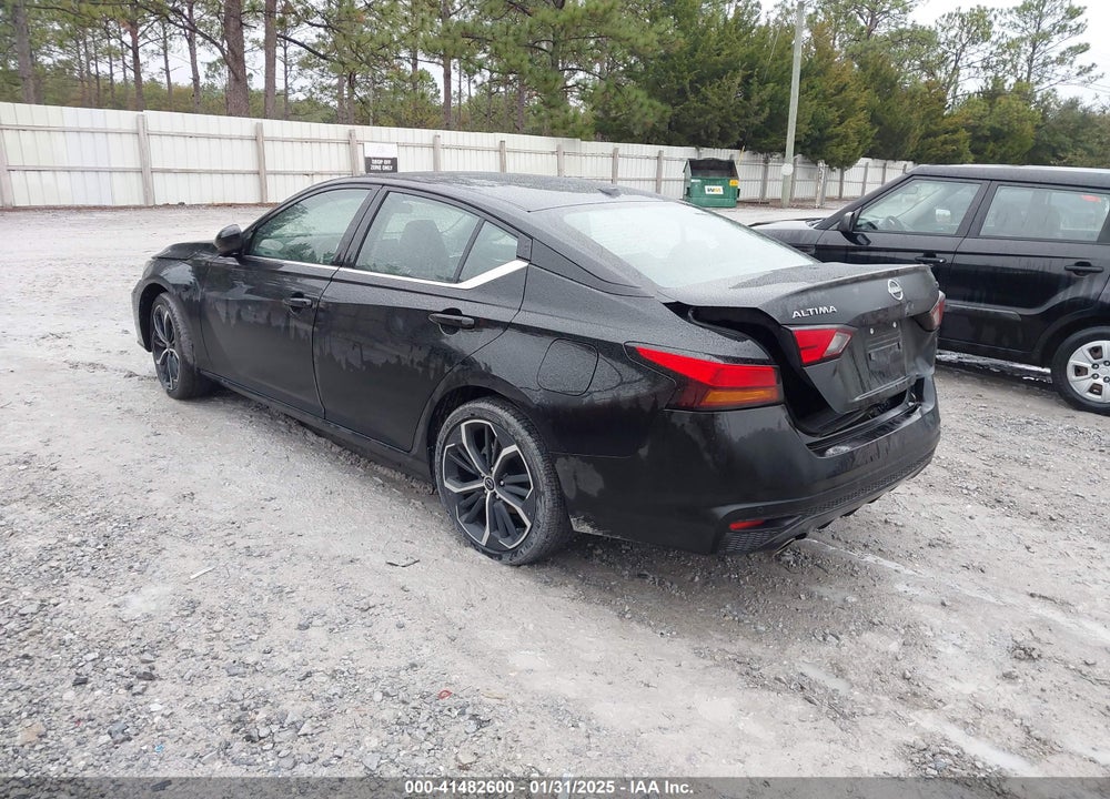 2024 NISSAN ALTIMA SR FWD VIN: 1N4BL4CV5RN377878