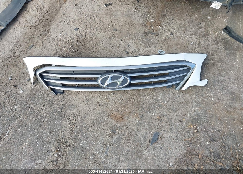 2015 HYUNDAI SONATA SE VIN: 5NPE24AF9FH105271