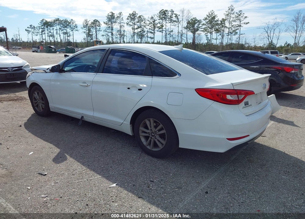 2015 HYUNDAI SONATA SE VIN: 5NPE24AF9FH105271
