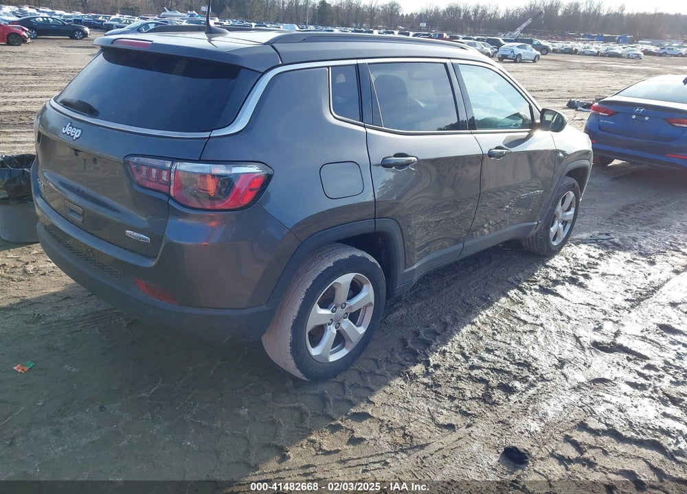 2018 JEEP COMPASS VIN: 3C4NJDBB0JT316396