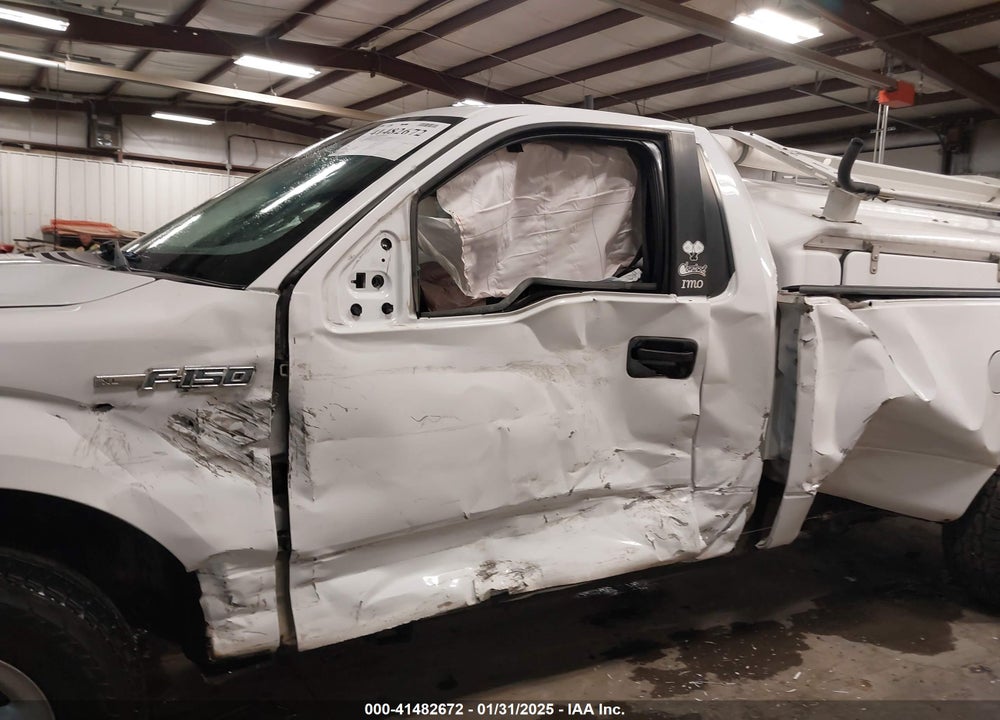 2013 FORD F150 VIN: 1FTMF1CM2DKF99496