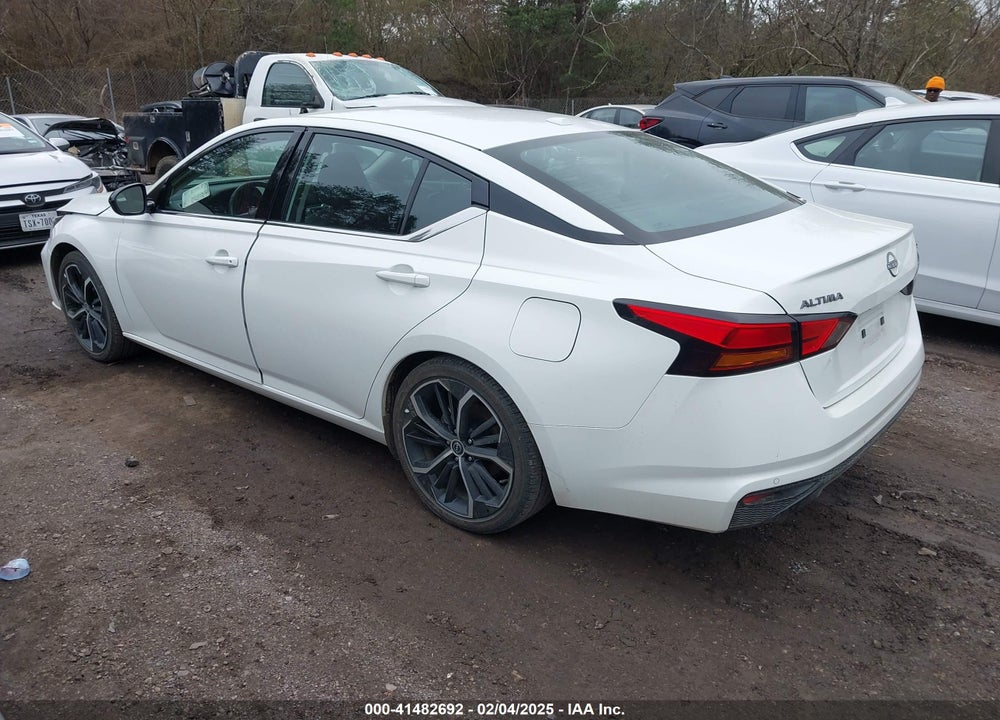 2024 NISSAN ALTIMA SR FWD VIN: 1N4BL4CV5RN347019