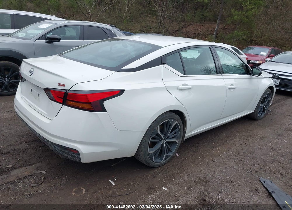 2024 NISSAN ALTIMA SR FWD VIN: 1N4BL4CV5RN347019