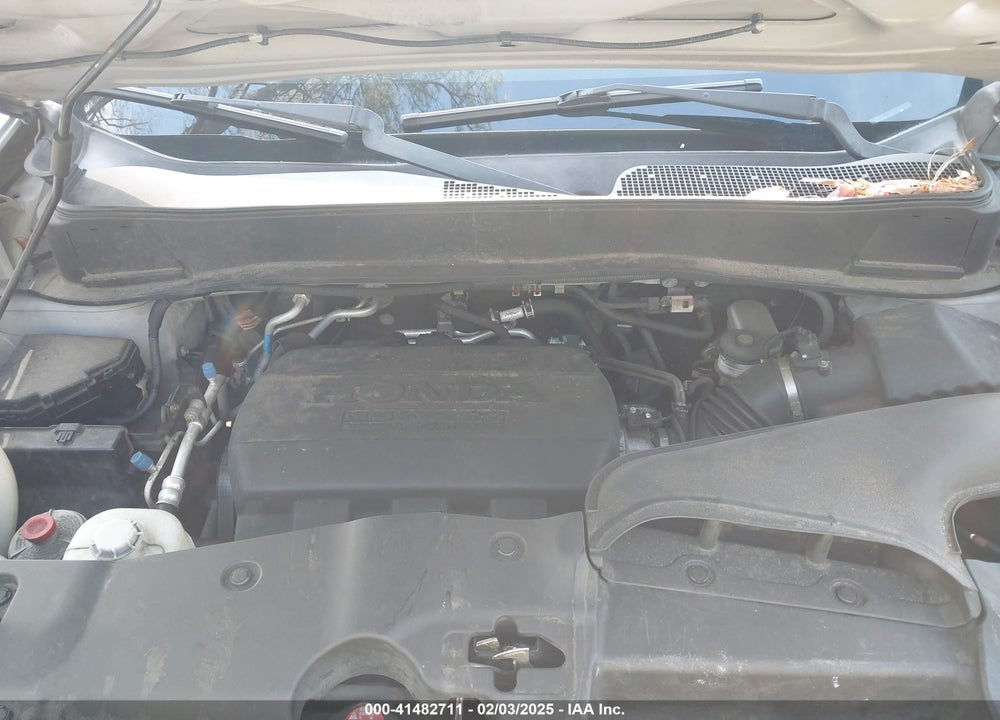 2011 HONDA PILOT EX-L VIN: 5FNYF4H56BB057851