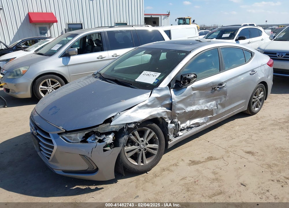 2017 HYUNDAI ELANTRA VIN: 5NPD84LF9HH193491