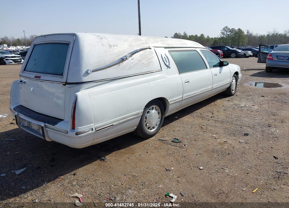 1999 CADILLAC DEVILLE PROFESSIONAL VIN: 1GEEH90Y2XU500423
