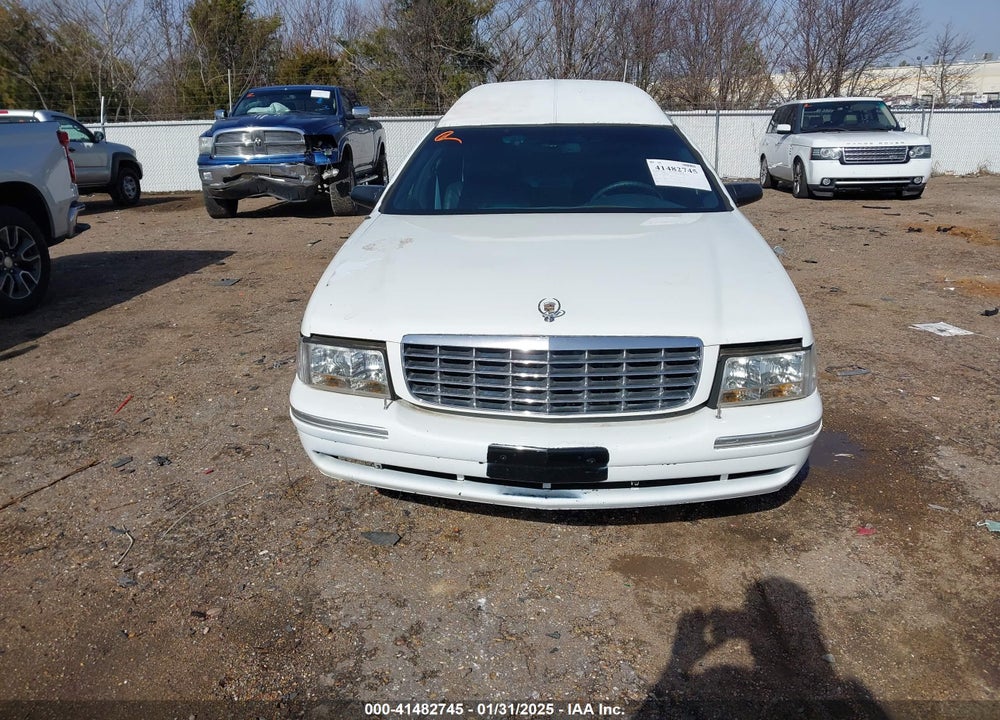 1999 CADILLAC DEVILLE PROFESSIONAL VIN: 1GEEH90Y2XU500423