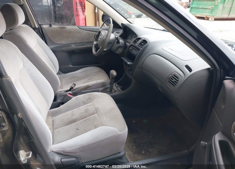 2000 MAZDA PROTEGE DX/LX VIN: JM1BJ2227Y0303448