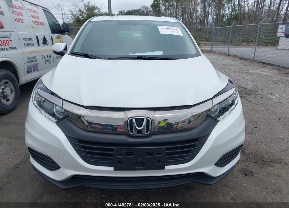 2022 HONDA HR-V VIN: 3CZRU5H38NM731538