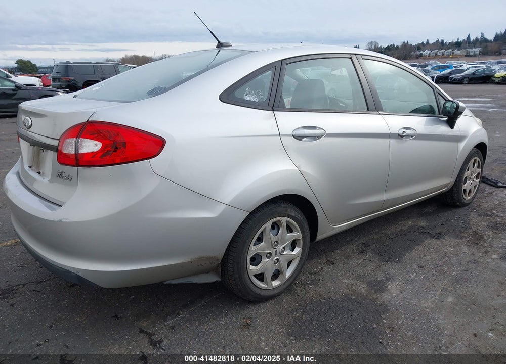 2011 FORD FIESTA S VIN: 3FADP4AJ7BM149104