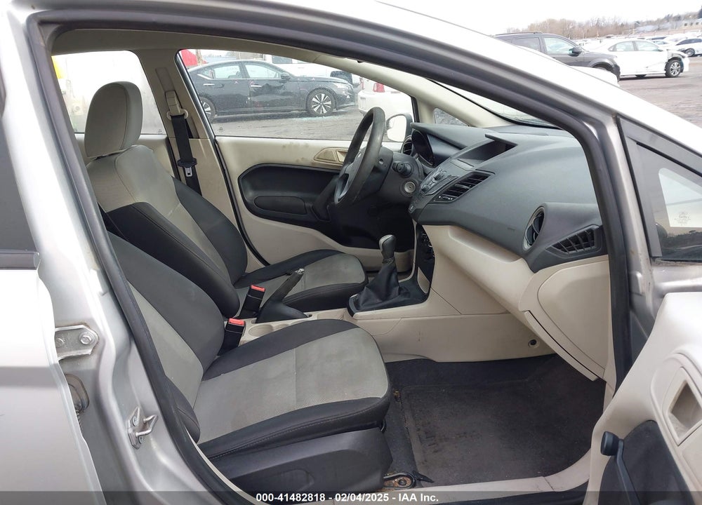 2011 FORD FIESTA S VIN: 3FADP4AJ7BM149104
