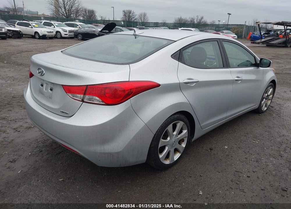 2012 HYUNDAI ELANTRA LIMITED (ULSAN PLANT) VIN: KMHDH4AE5CU232923