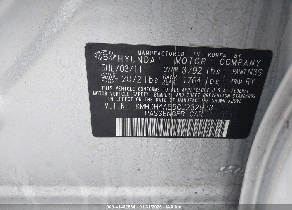 2012 HYUNDAI ELANTRA LIMITED (ULSAN PLANT) VIN: KMHDH4AE5CU232923