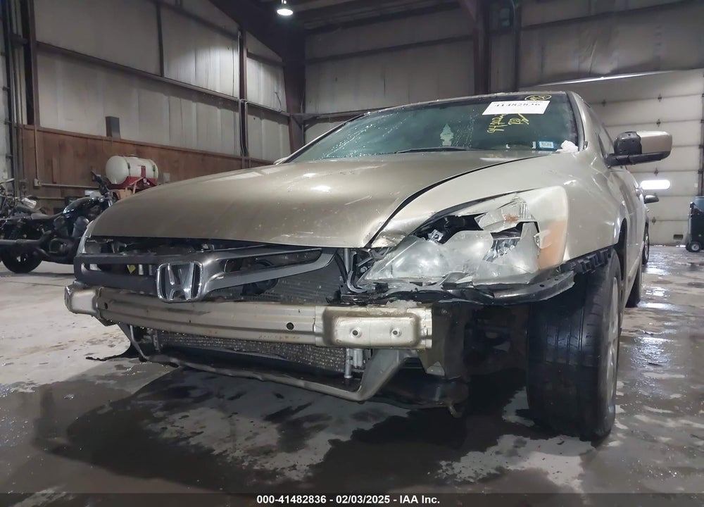 2003 HONDA ACCORD 2.4 LX VIN: 1HGCM56403A055976