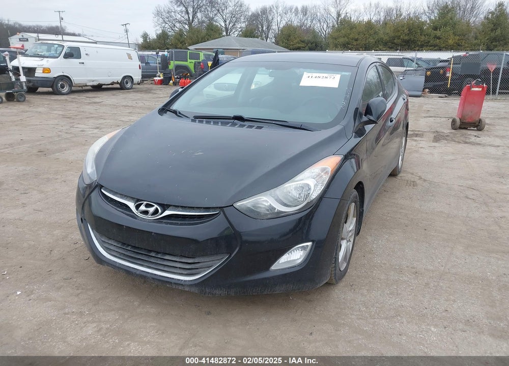 2013 HYUNDAI ELANTRA VIN: 5NPDH4AE4DH407338