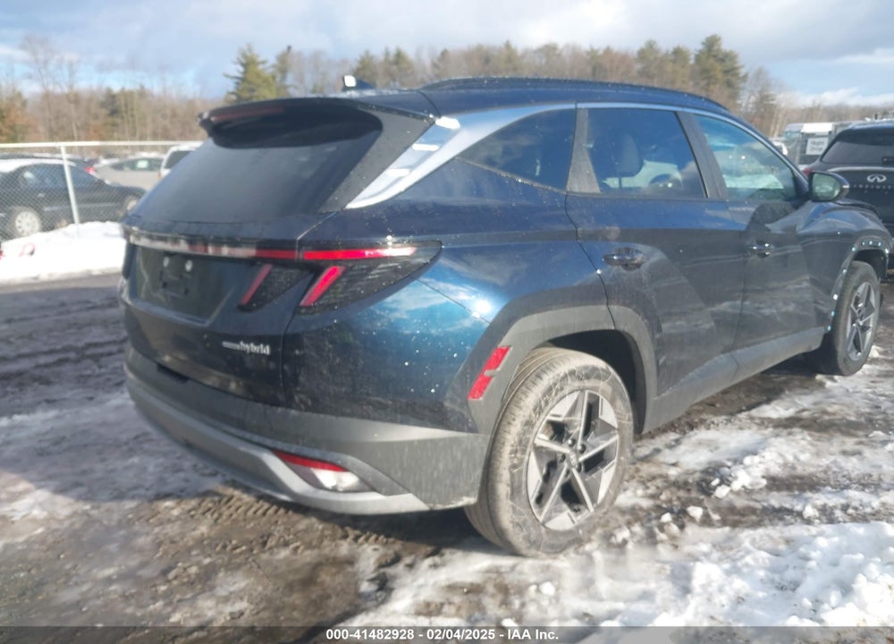 2025 HYUNDAI TUCSON HYBRID SEL CONVENIENCE VIN: KM8JCDD10SU263960