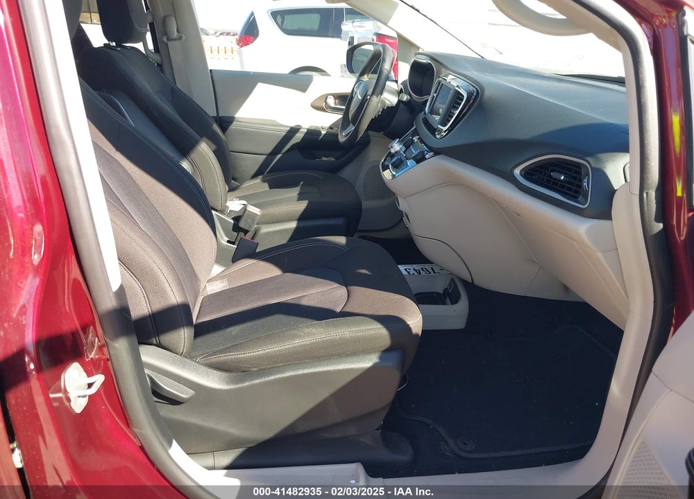 2023 CHRYSLER VOYAGER VIN: 2C4RC1CG0PR559626