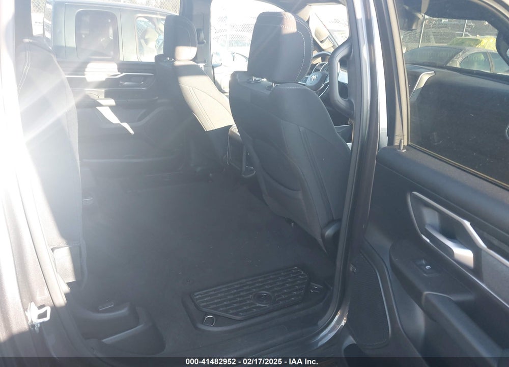 2022 RAM 1500 VIN: 1C6RRFFGXNN385461