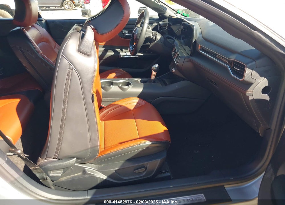 2024 FORD MUSTANG VIN: 1FAGP8UH2R5112944