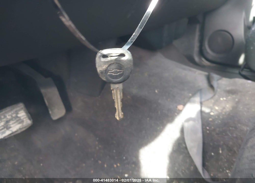 2010 CHEVROLET SILVERADO 1500 VIN: 1GCSKSE38AZ175238