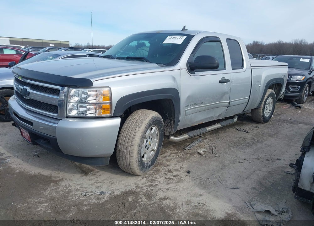 2010 CHEVROLET SILVERADO 1500 VIN: 1GCSKSE38AZ175238
