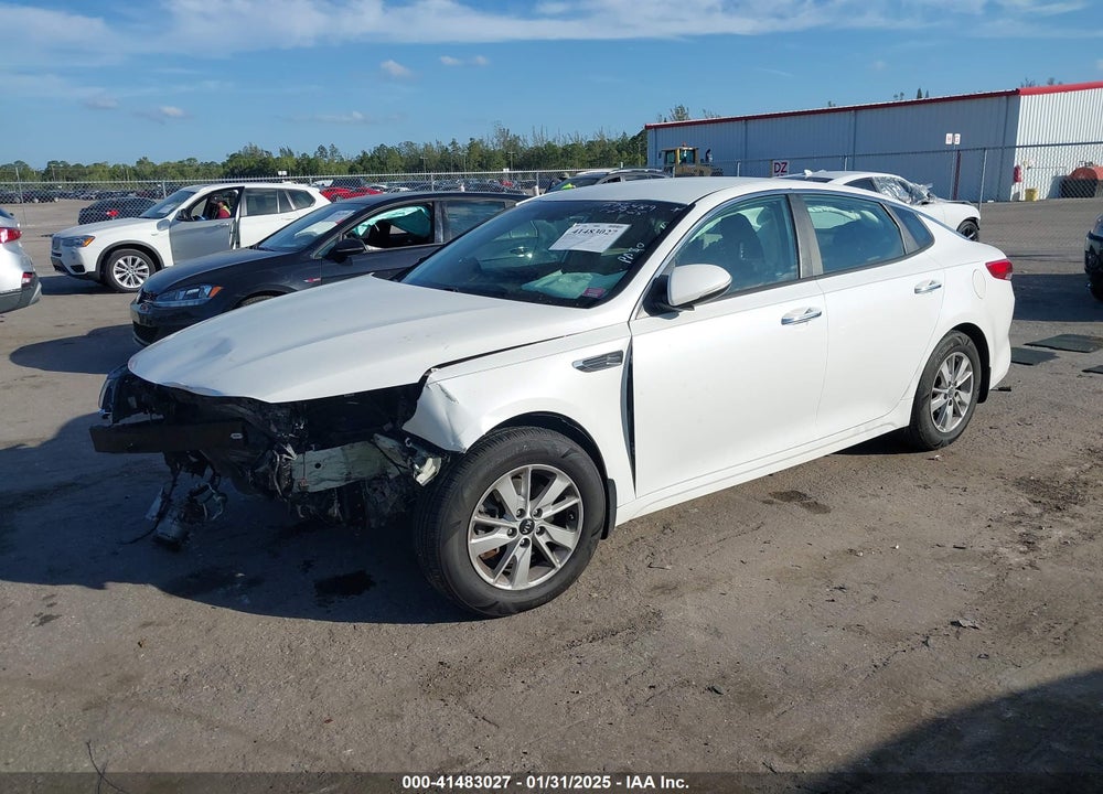 2016 KIA OPTIMA VIN: KNAGT4L3XG5102922