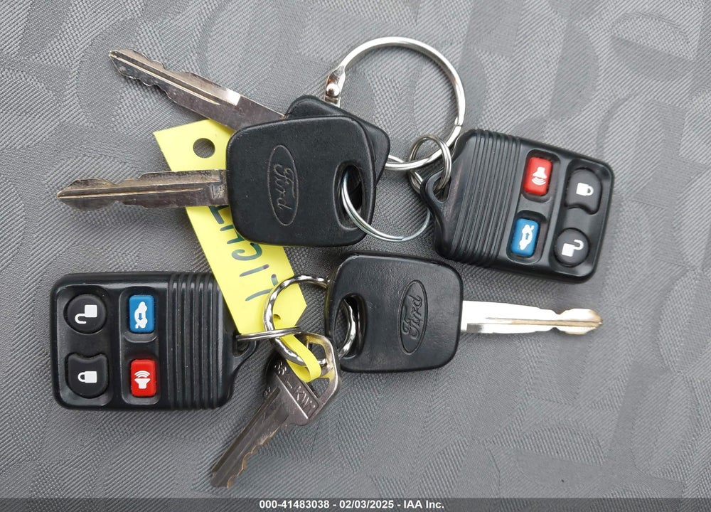 2005 FORD FOCUS ZX4 VIN: 1FAFP34N95W294215