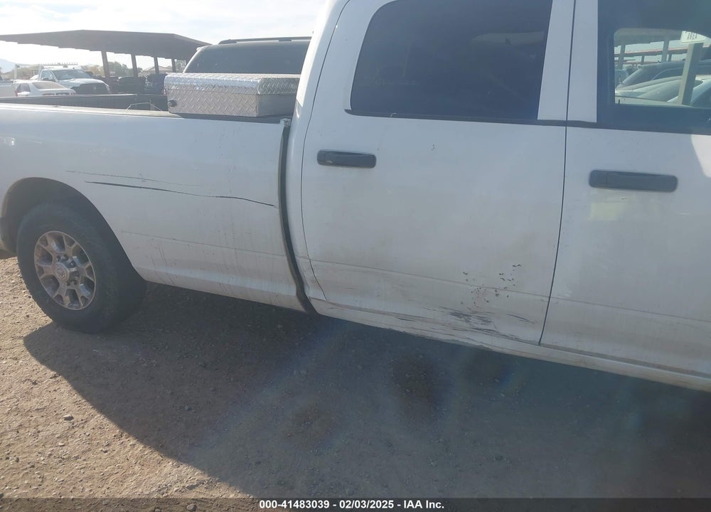 2013 RAM 2500 VIN: 3C6TR4HT1DG573992